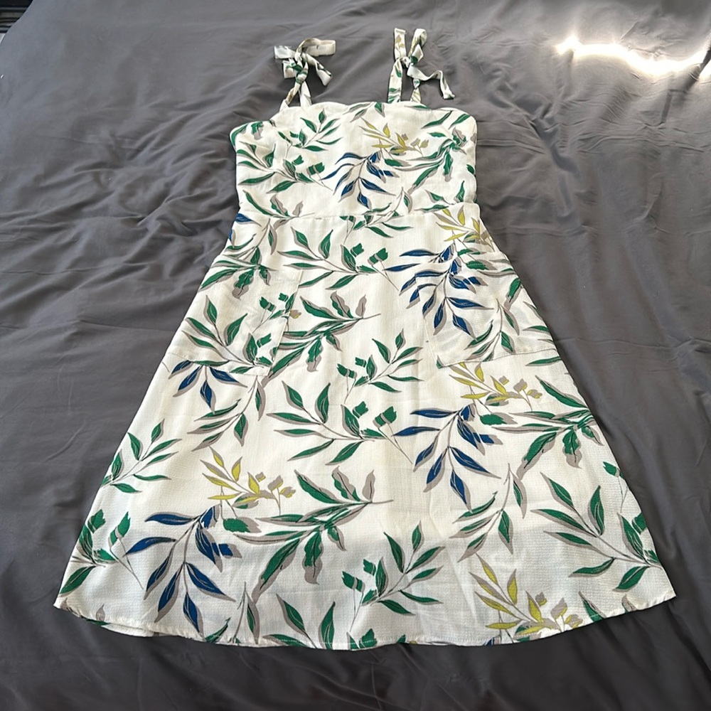 Tie up strap Dress 🌿🍃
